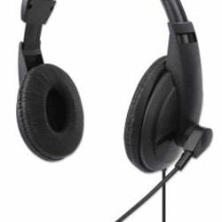 179843 Audifonos estéreo USB Diseno liviano de audifonos cable con conexión USBA controles integrados micrófono ajustable SBNB60