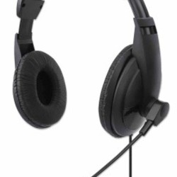 179843 Audifonos estéreo USB Diseno liviano de audifonos cable con conexión USBA controles integrados micrófono ajustable SBNB60