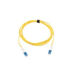 Jumper De Fibra Óptica Monomodo (os2) Xglo Riser Lc/upclc/upc Duplex Ofnr Color Amarillo 3 Metros